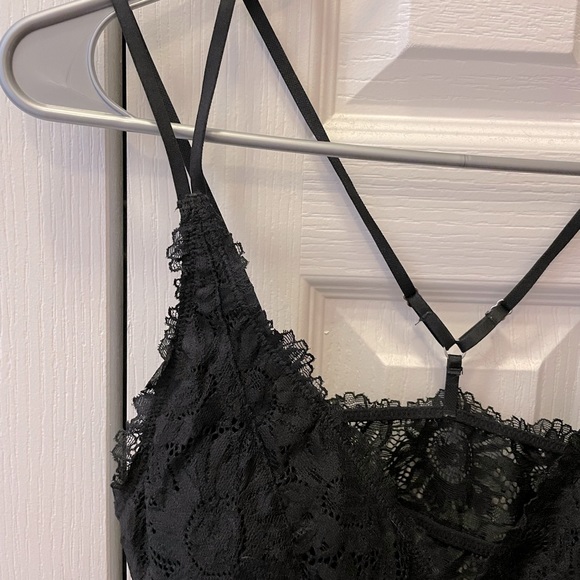 Aerie ANYTIME Sunflower Lace Padded Plunge Bralette - Black - Picture 7 of 8